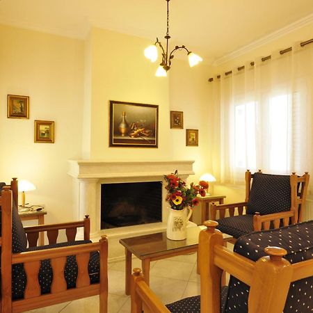 Peloponeese Corinthos Seaside Villa For Short Rent מראה חיצוני תמונה