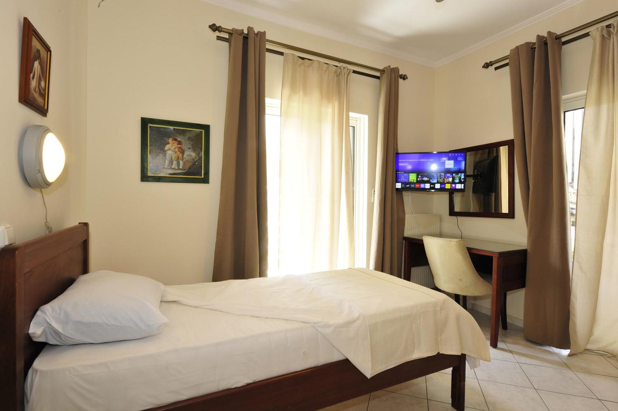 Peloponeese Corinthos Seaside Villa For Short Rent מראה חיצוני תמונה